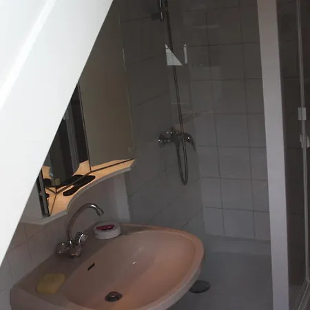 Oda ve Kahvaltı Le Kiosque D'hotes Amiens